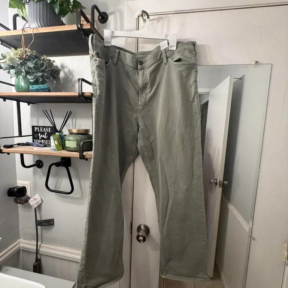Banana-republic Men's Green and Khaki Trousers